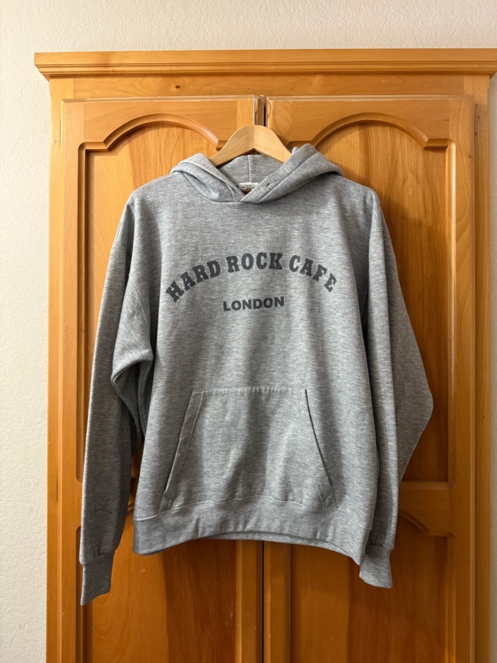 Hard Rock Cafe London Gray Crewneck Hoodie Sweatshirt